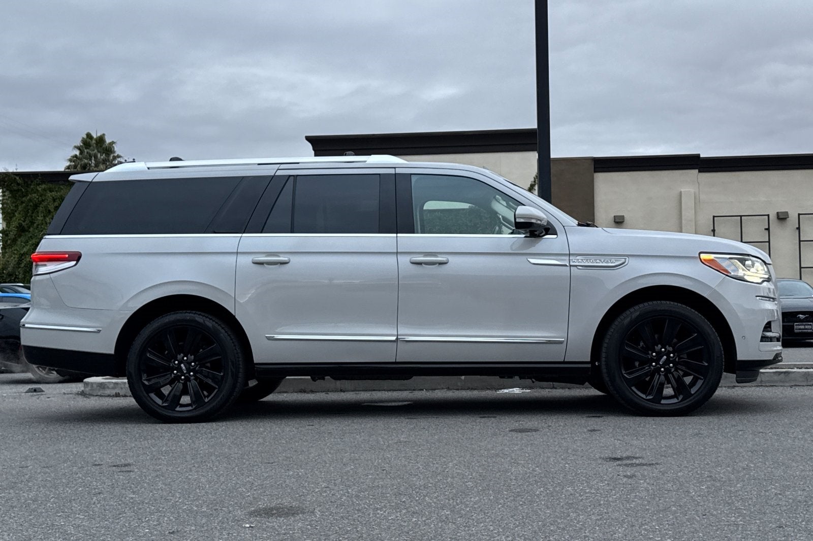 2022 Lincoln Navigator L L Reserve Luxury Package
