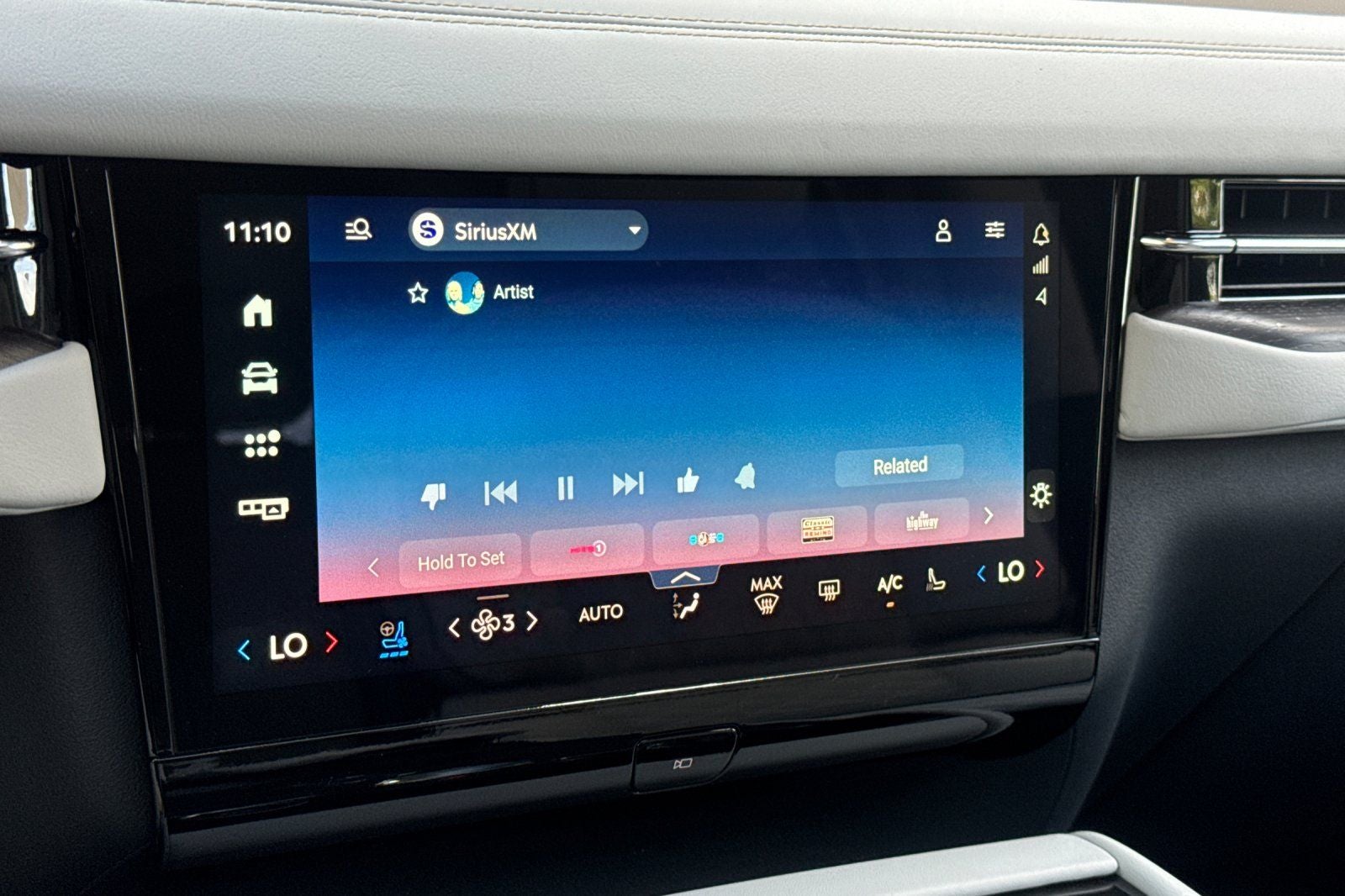 2027 Lincoln Navigator L Black Label