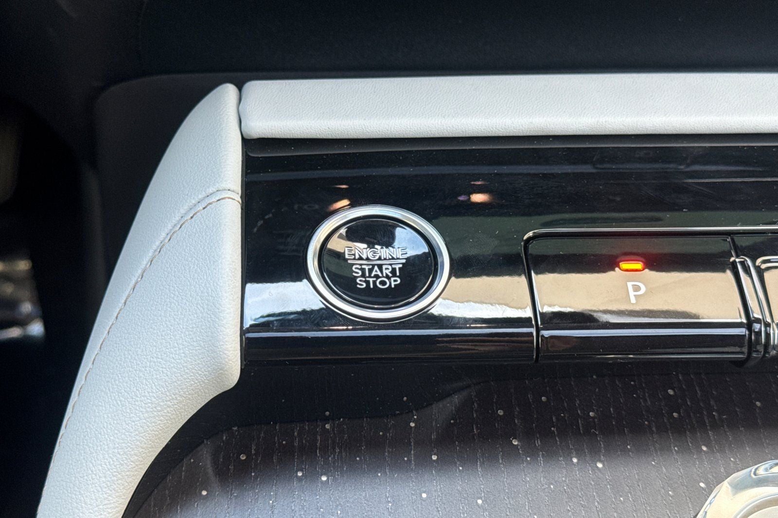 2027 Lincoln Navigator L Black Label