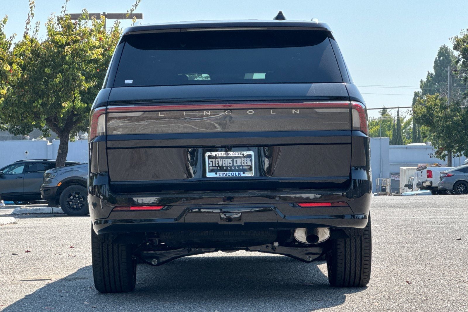 2027 Lincoln Navigator L Black Label