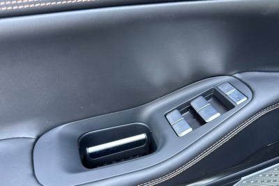 2027 Lincoln Navigator L Black Label