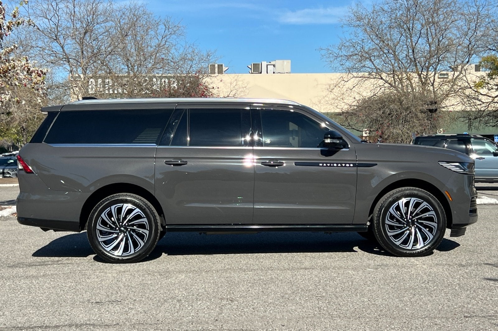 2025 Lincoln Navigator L Black Label