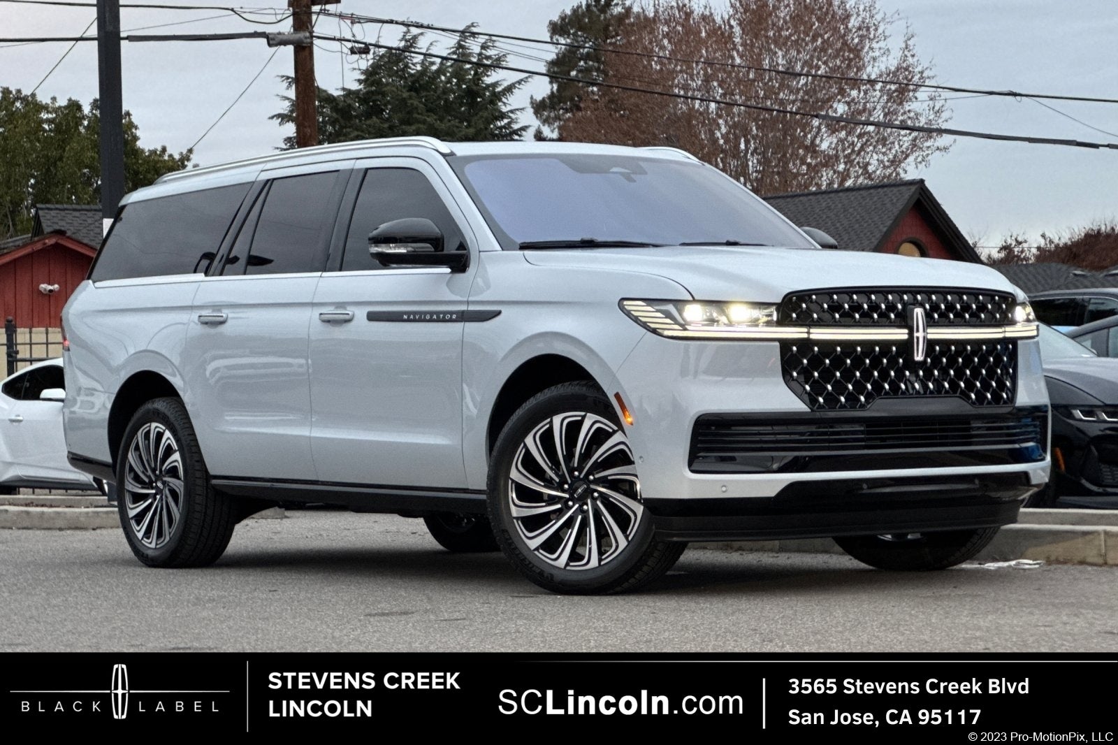 2025 Lincoln Navigator L Black Label
