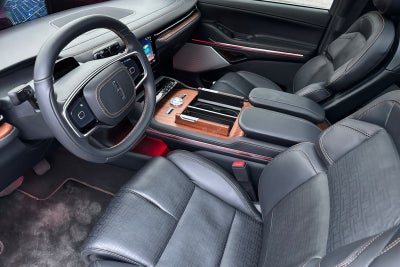 2025 Lincoln Navigator L Black Label