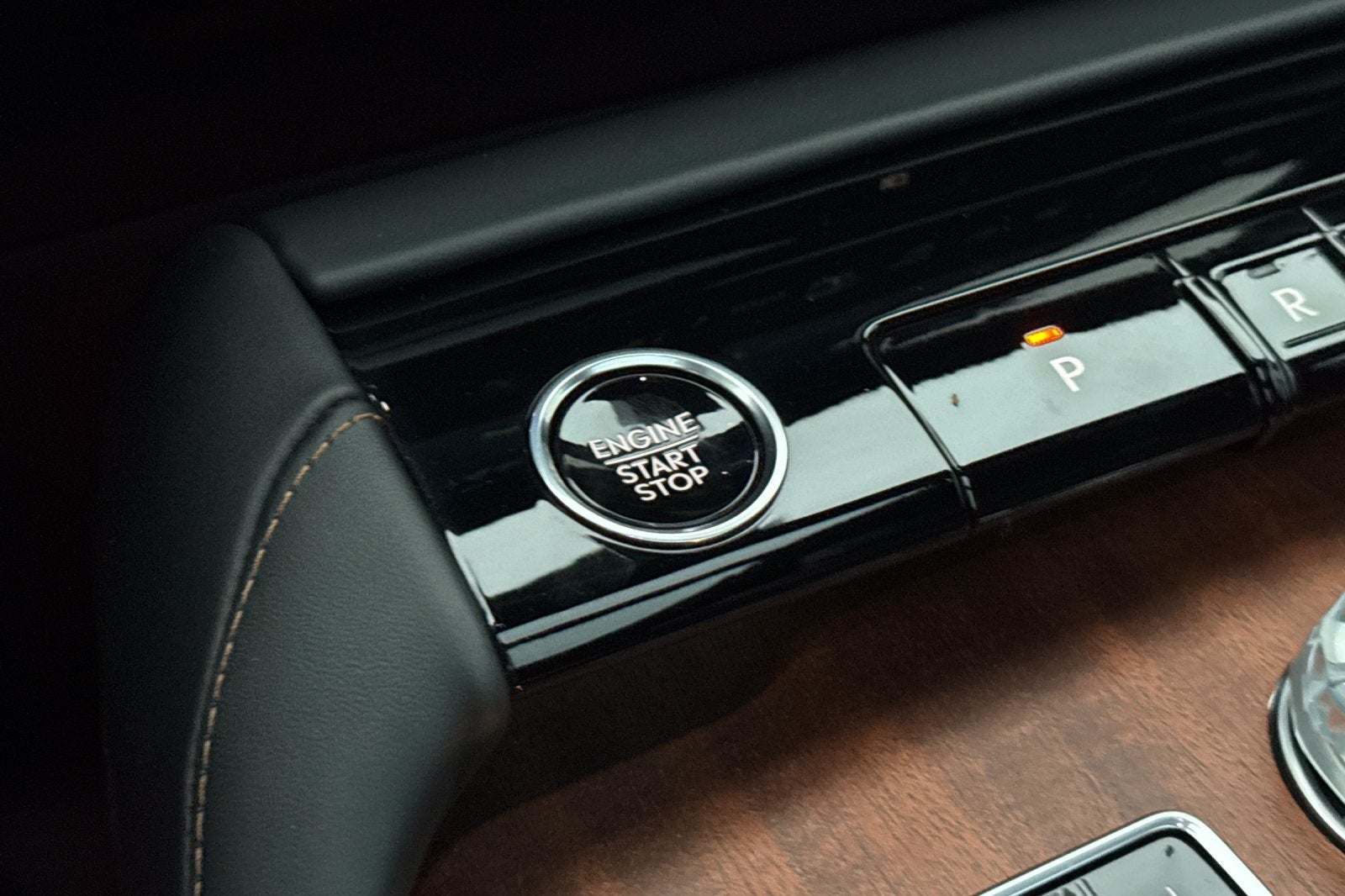 2025 Lincoln Navigator L Black Label