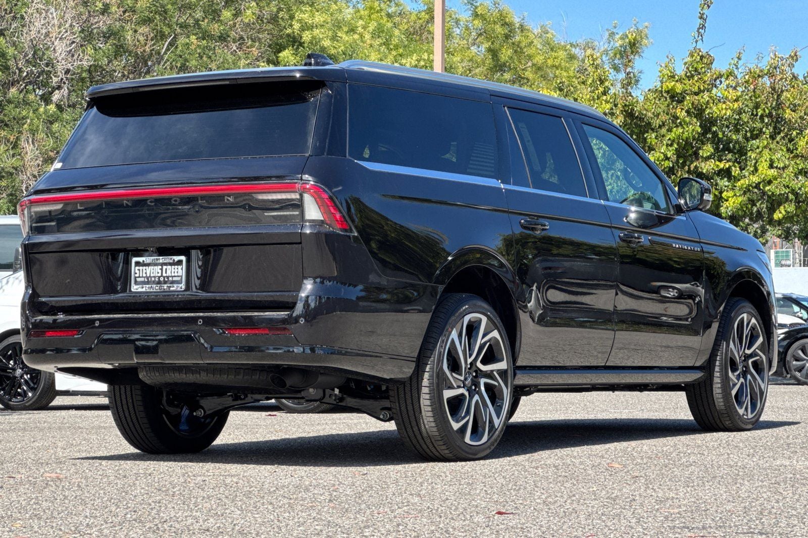 2026 Lincoln Navigator L Black Label