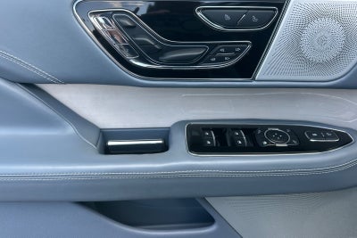 2023 Lincoln Navigator L Black Label