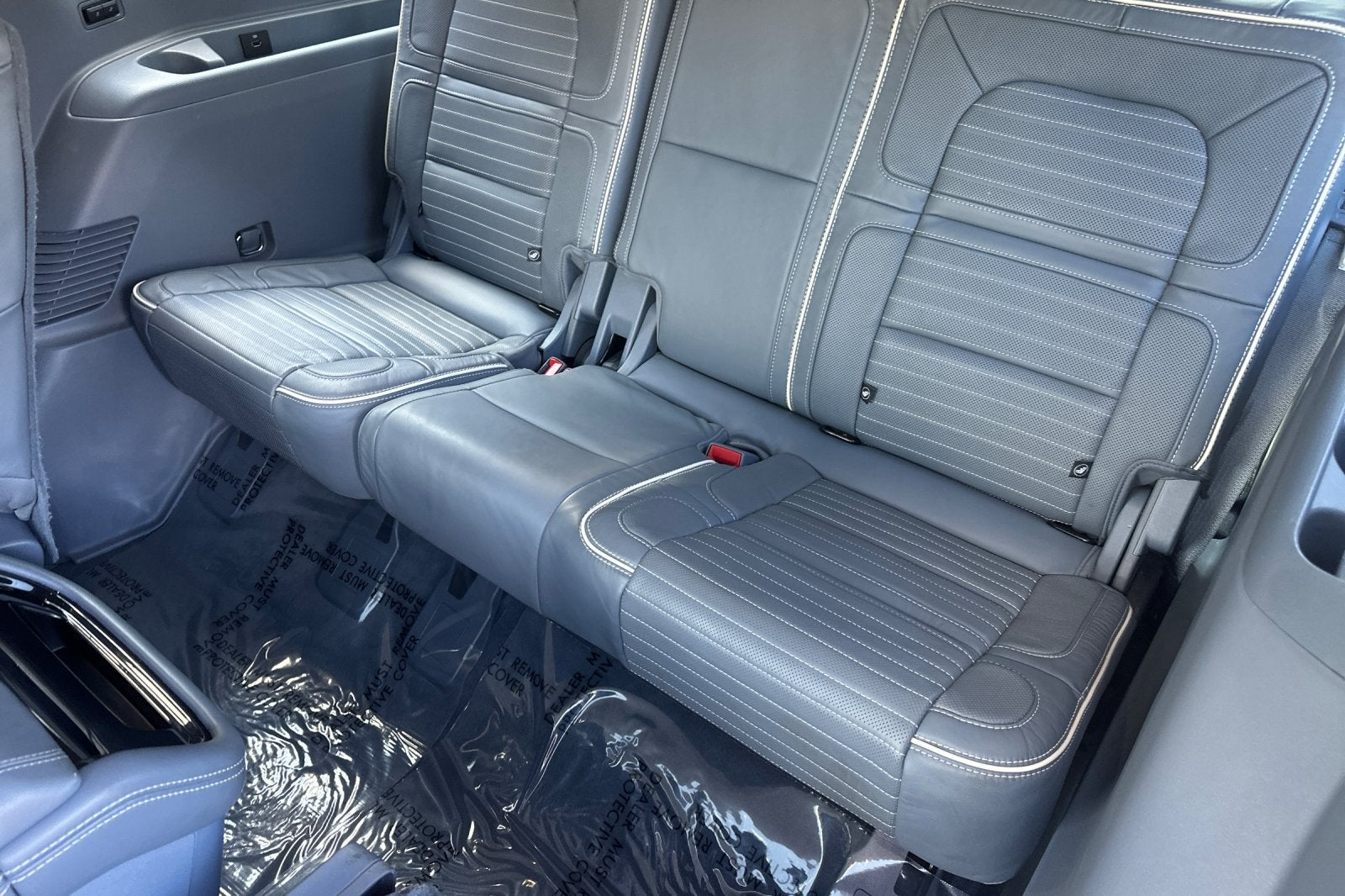 2023 Lincoln Navigator L Black Label