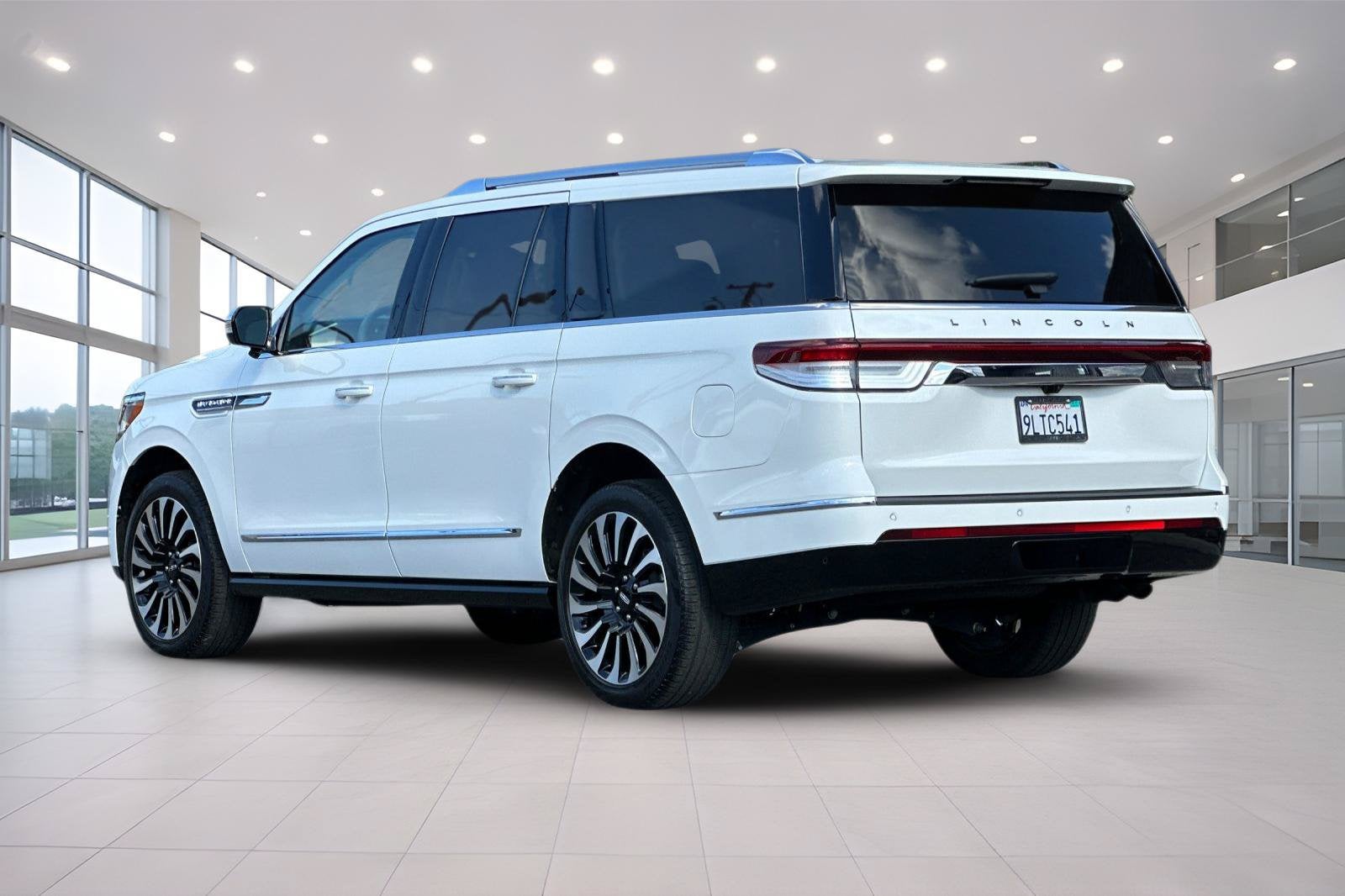 2023 Lincoln Navigator L Black Label