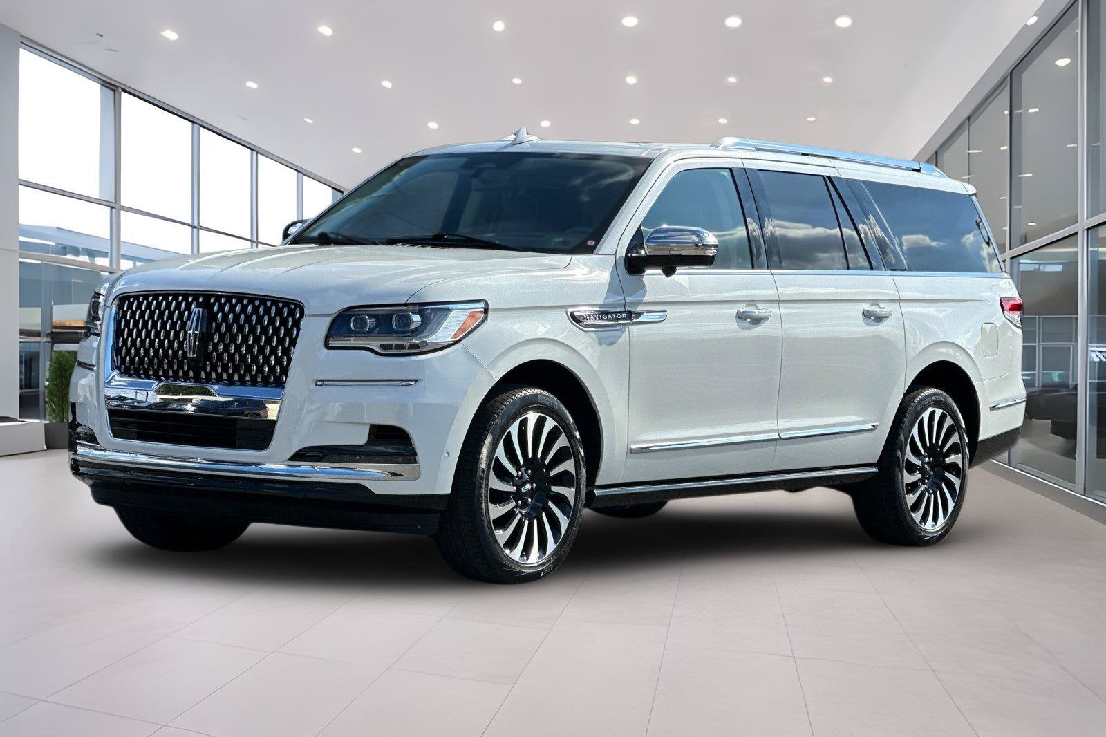 2023 Lincoln Navigator L Black Label