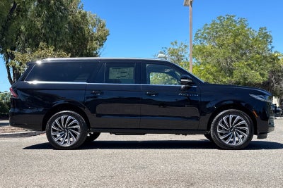 2027 Lincoln Navigator L Black Label