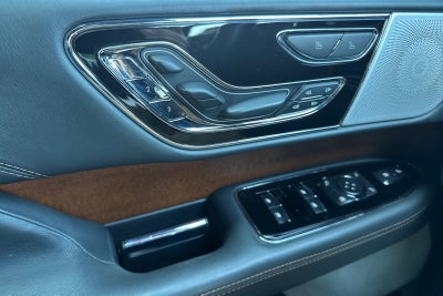 2022 Lincoln Navigator L L Black Label Equipment Group 800A Black Label