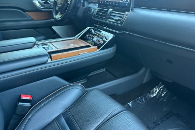 2022 Lincoln Navigator L L Black Label Equipment Group 800A Black Label