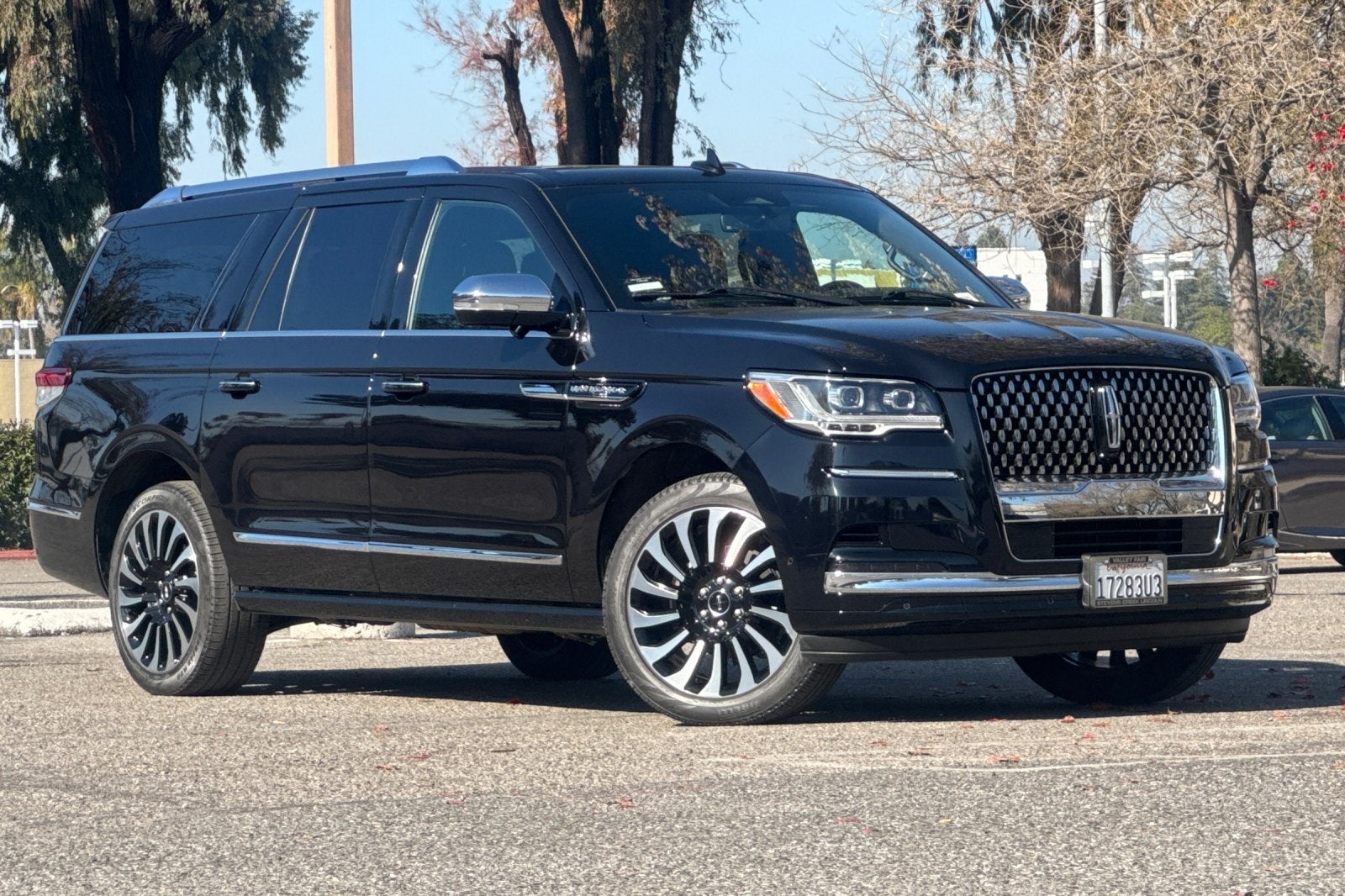 2022 Lincoln Navigator L L Black Label Equipment Group 800A Black Label