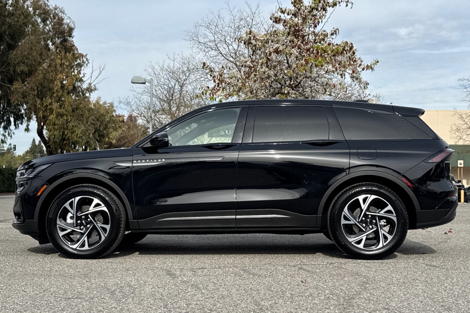 2025 Lincoln Nautilus Premiere