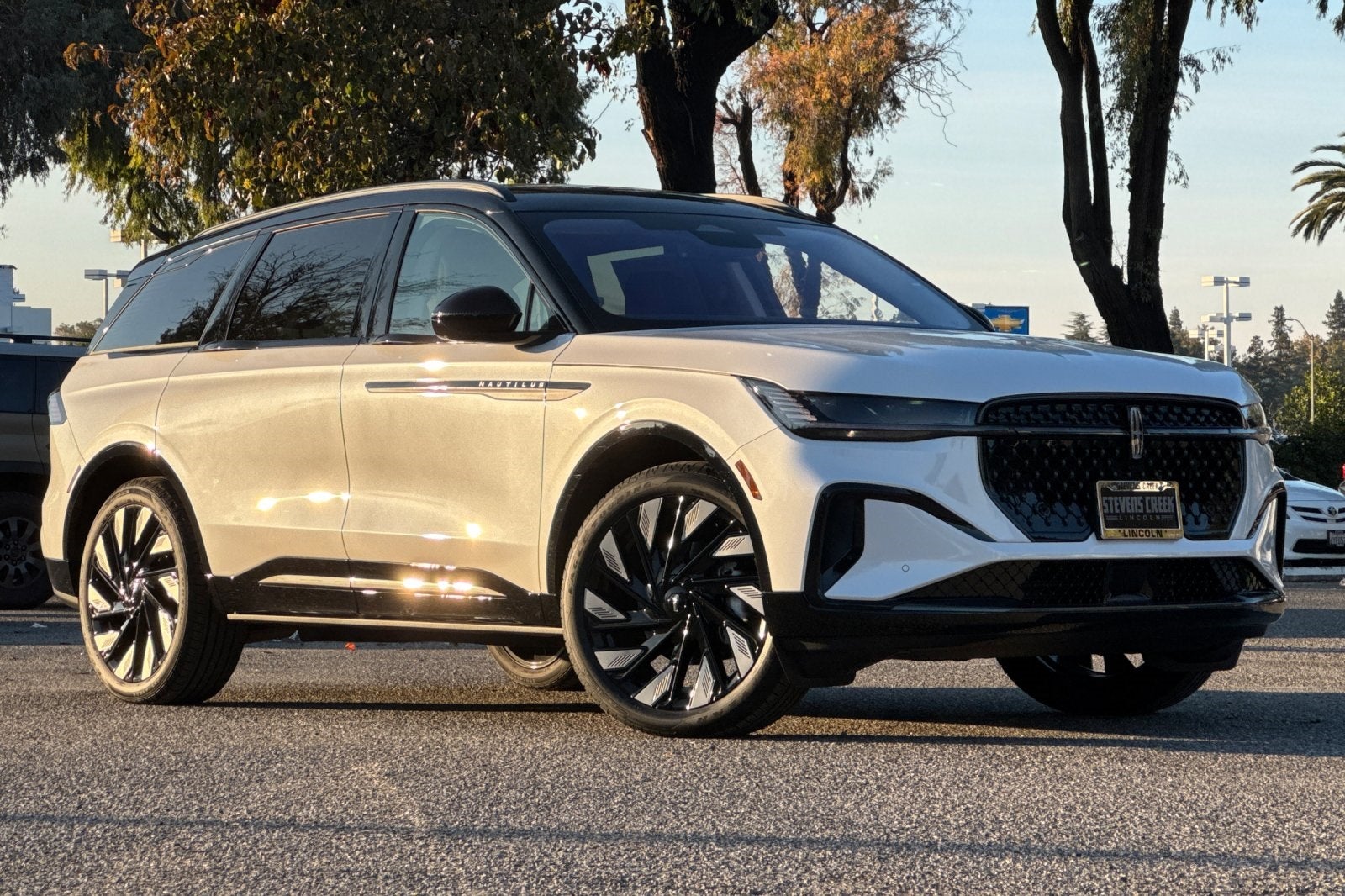 2026 Lincoln Nautilus Reserve