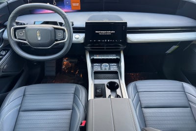 2025 Lincoln Nautilus Reserve