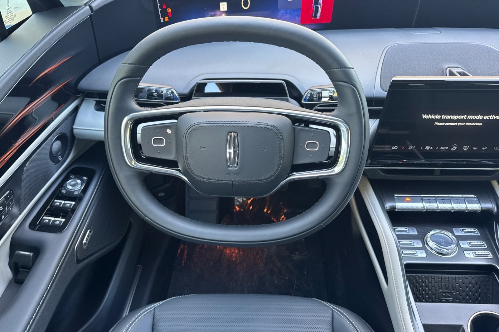 2025 Lincoln Nautilus Reserve