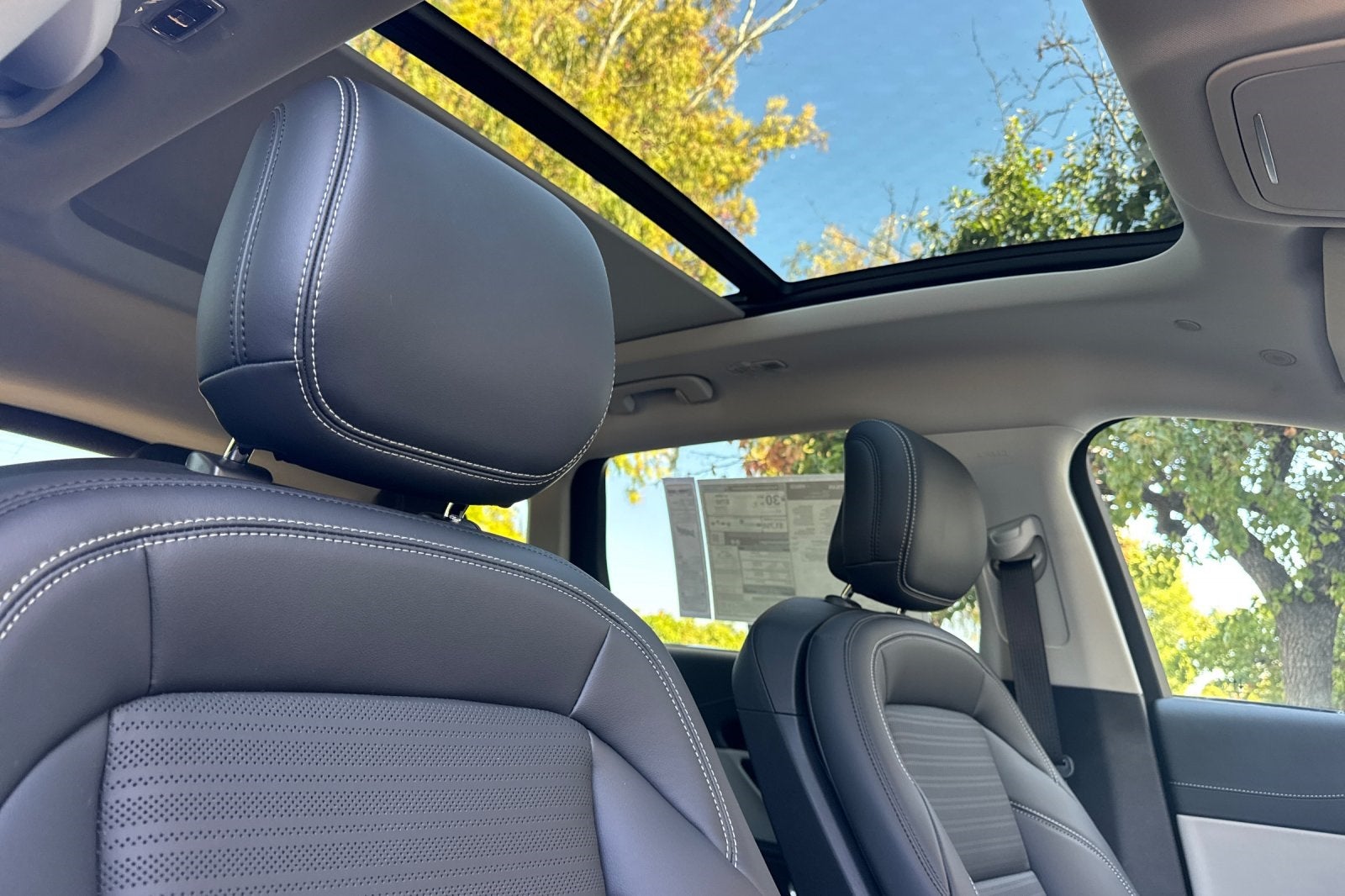 2025 Lincoln Nautilus Reserve