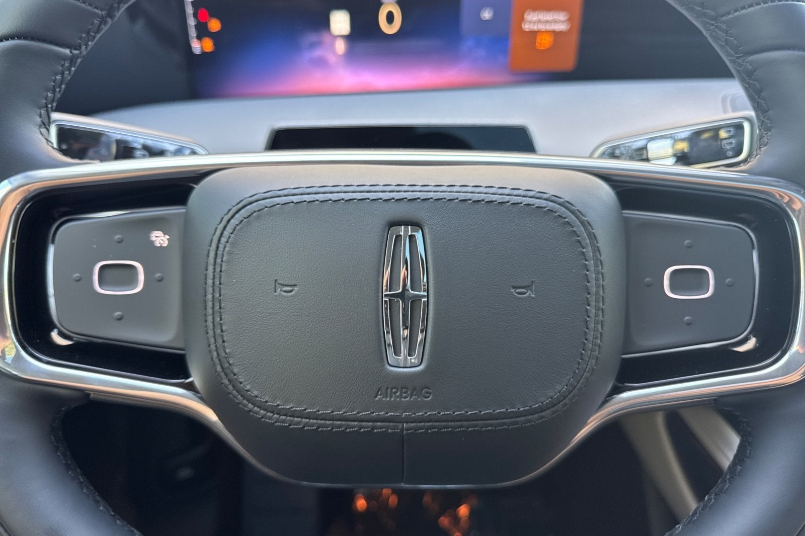 2025 Lincoln Nautilus Reserve