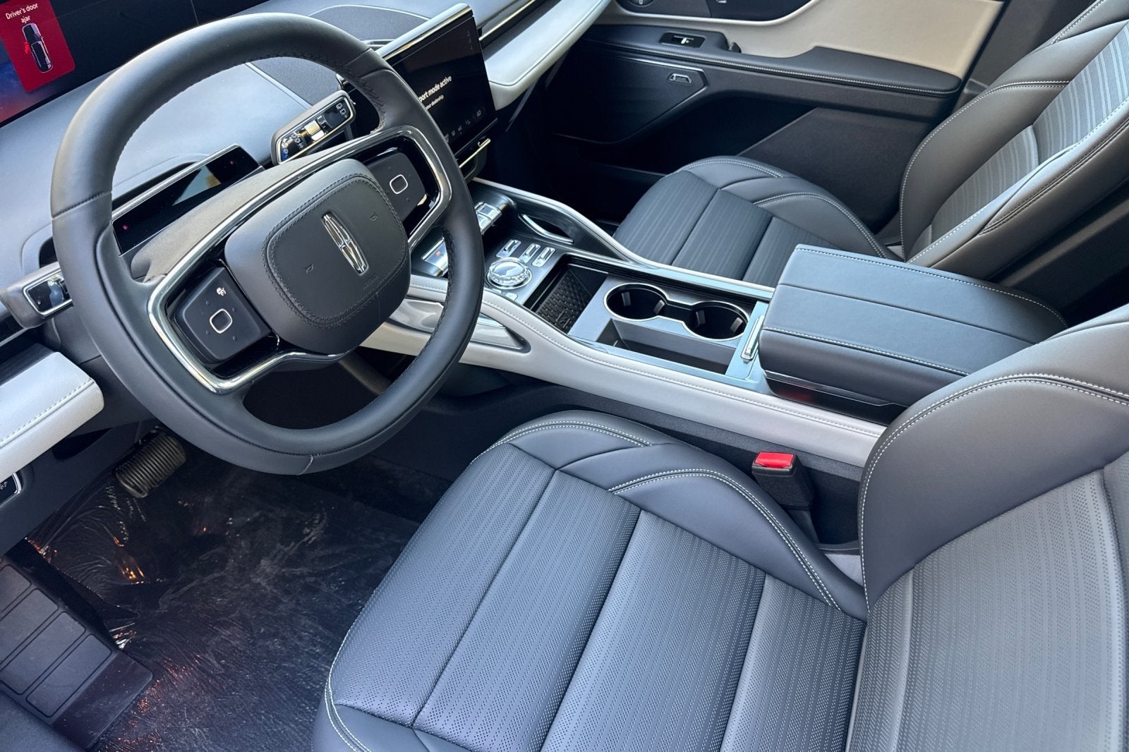 2025 Lincoln Nautilus Reserve