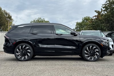 2025 Lincoln Nautilus Black Label