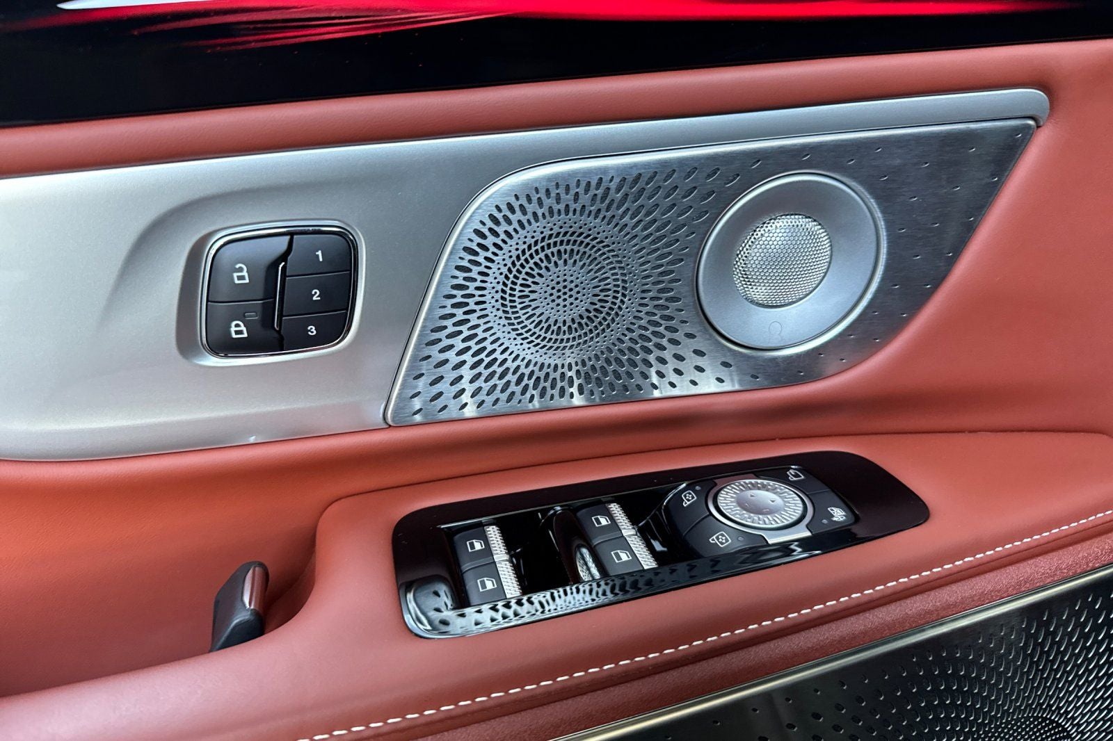 2024 Lincoln Nautilus Black Label Equipment Group 800A