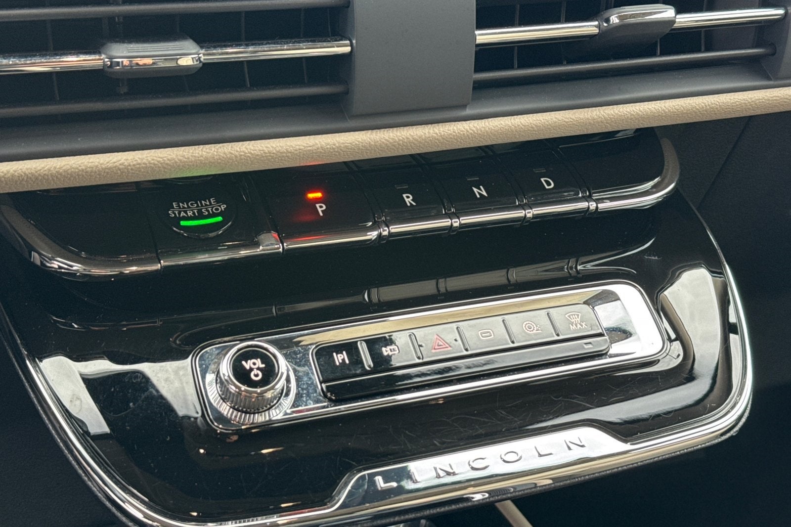 2025 Lincoln Corsair Plug-In Hybrid Grand Touring Equipment Group 302A