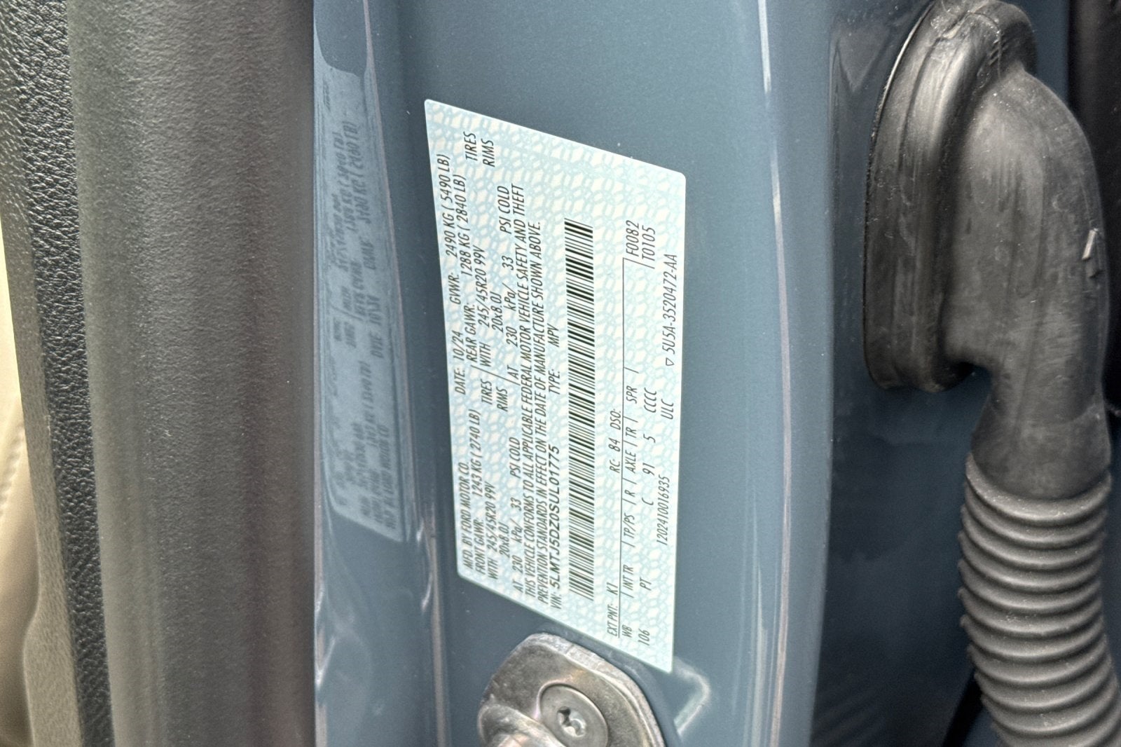 2025 Lincoln Corsair Plug-In Hybrid Grand Touring Equipment Group 302A