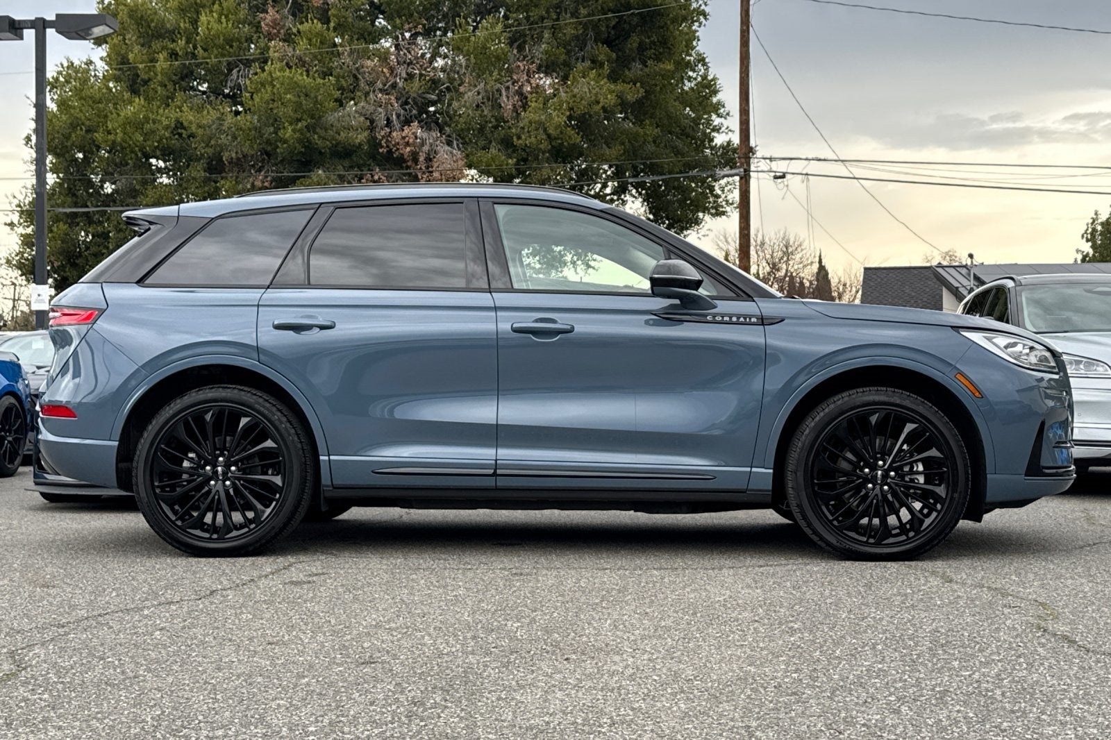 2025 Lincoln Corsair Plug-In Hybrid Grand Touring Equipment Group 302A