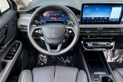 2025 Lincoln Corsair Plug-In Hybrid Grand Touring Equipment Group 302A