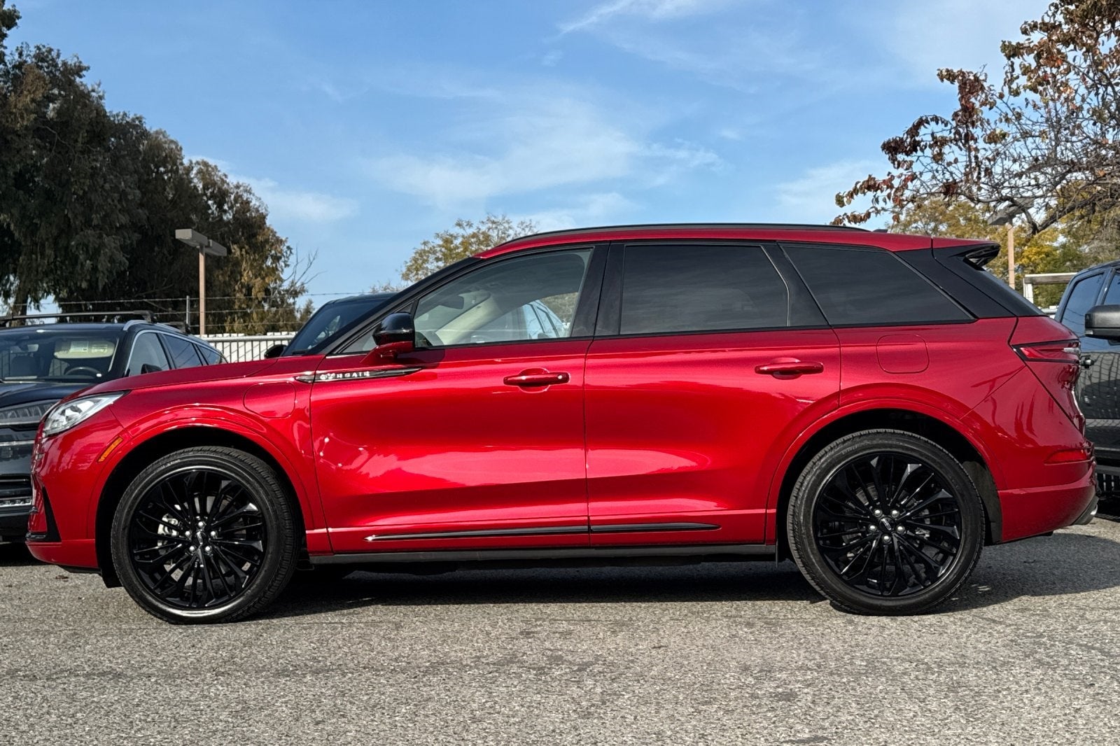 2025 Lincoln Corsair Plug-In Hybrid Grand Touring Equipment Group 302A