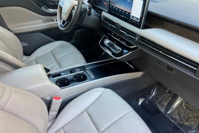 2024 Lincoln Corsair Plug-In Hybrid Grand Touring Equipment Group 300A