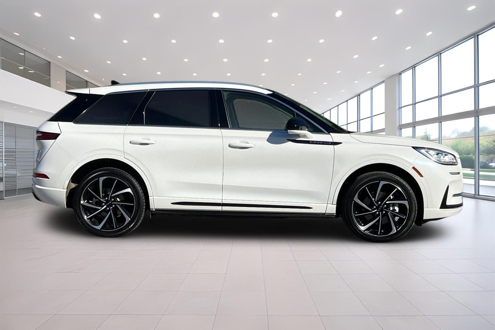 2024 Lincoln Corsair Plug-In Hybrid Grand Touring Equipment Group 300A