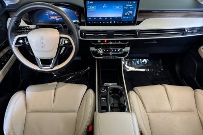 2025 Lincoln Corsair Plug-In Hybrid Grand Touring