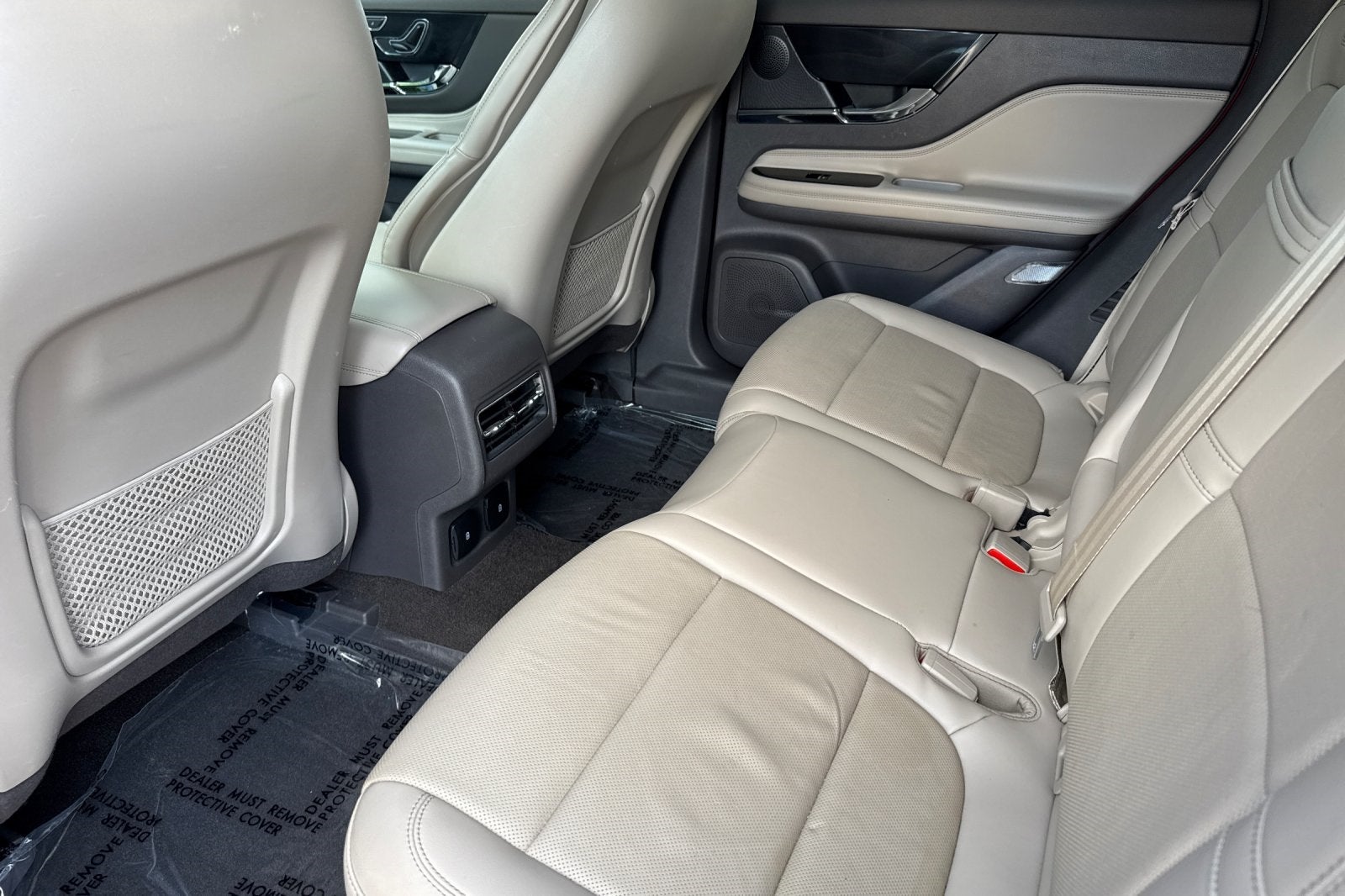 2023 Lincoln Corsair Plug-In Hybrid Grand Touring Equipment Group 301A