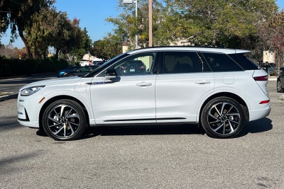 2025 Lincoln Corsair Plug-In Hybrid Grand Touring Equipment Group 301A