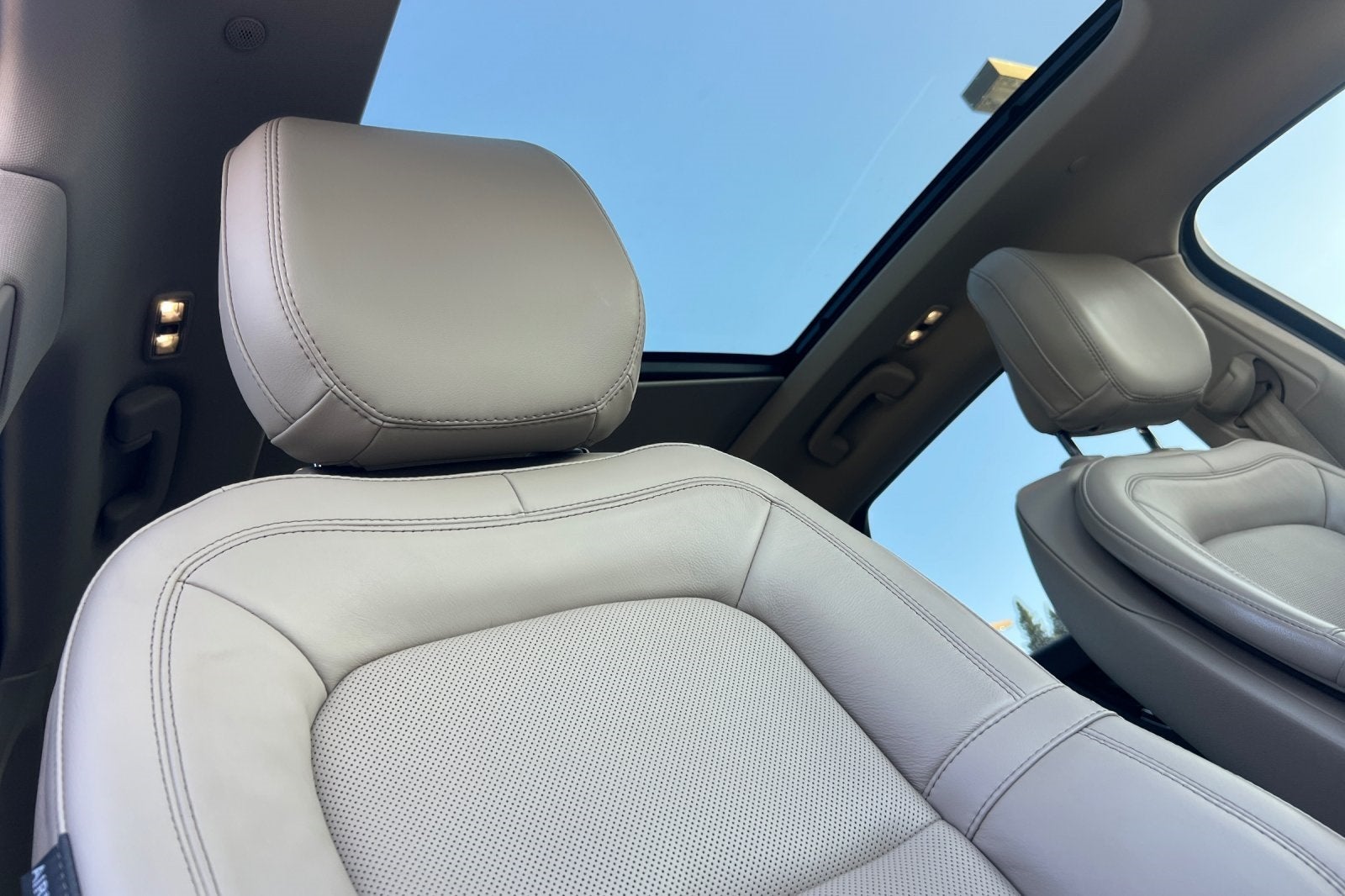 2022 Lincoln Corsair Grand Touring Luxury Package