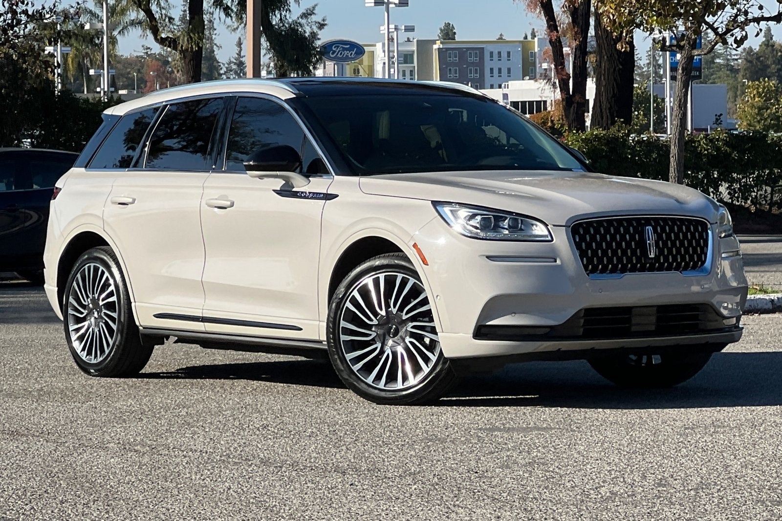 2022 Lincoln Corsair Grand Touring Luxury Package