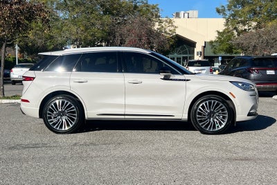 2022 Lincoln Corsair Grand Touring Luxury Package