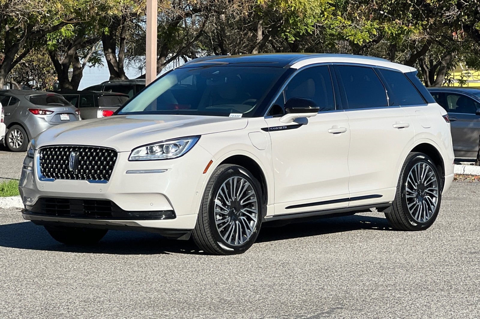 2022 Lincoln Corsair Grand Touring Luxury Package