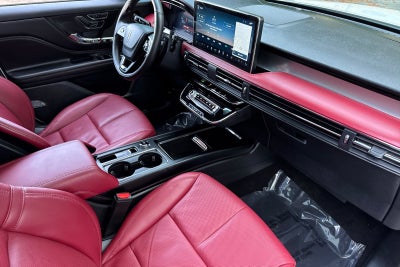 2025 Lincoln Corsair Plug-In Hybrid Grand Touring Equipment Group 302A