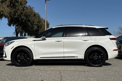 2025 Lincoln Corsair Plug-In Hybrid Grand Touring Equipment Group 302A