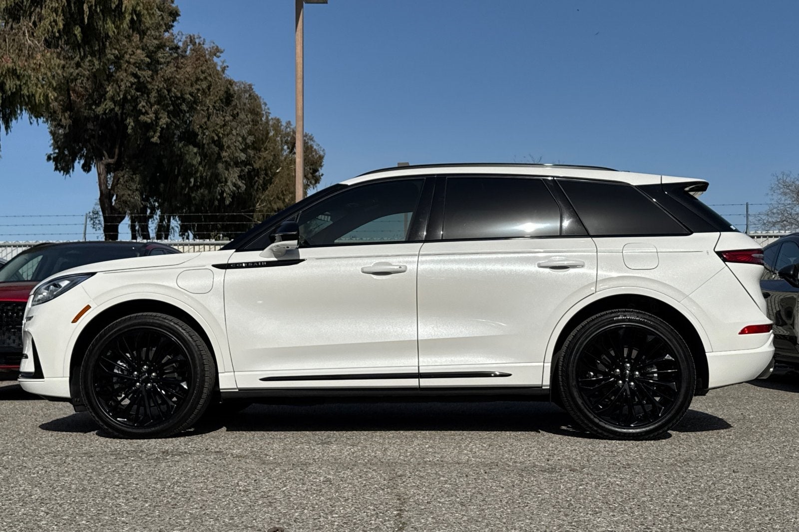 2025 Lincoln Corsair Plug-In Hybrid Grand Touring Equipment Group 302A