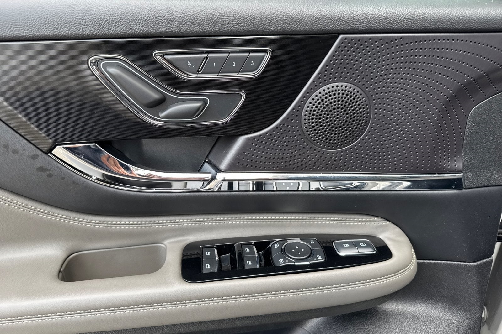 2024 Lincoln Corsair Grand Touring EQUIPMENT GROUP 301A