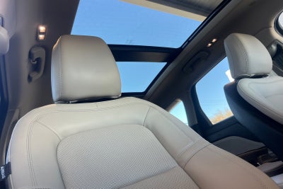 2025 Lincoln Corsair Plug-In Hybrid Grand Touring Equipment Group 301A