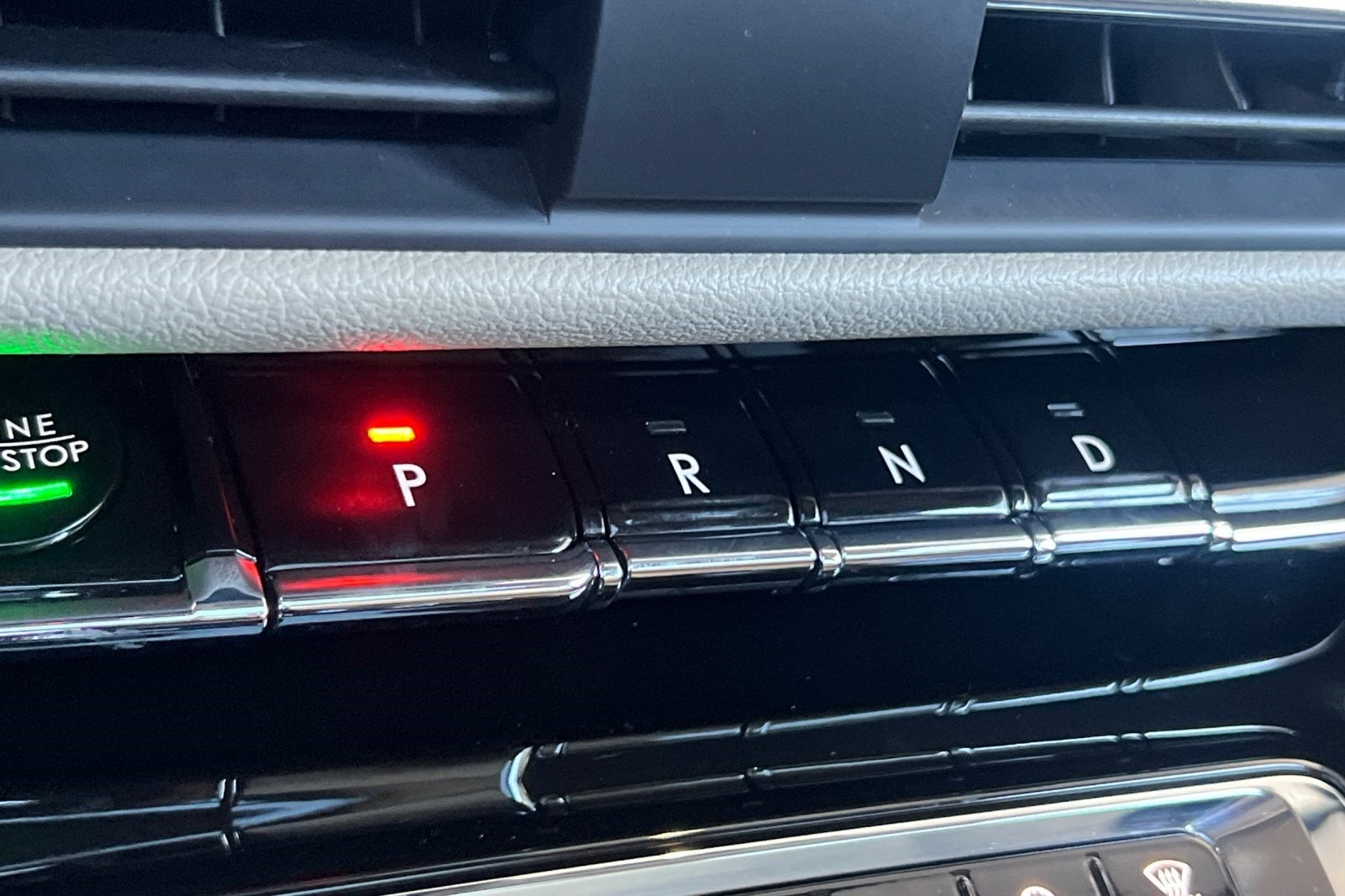 2025 Lincoln Corsair Plug-In Hybrid Grand Touring Equipment Group 301A