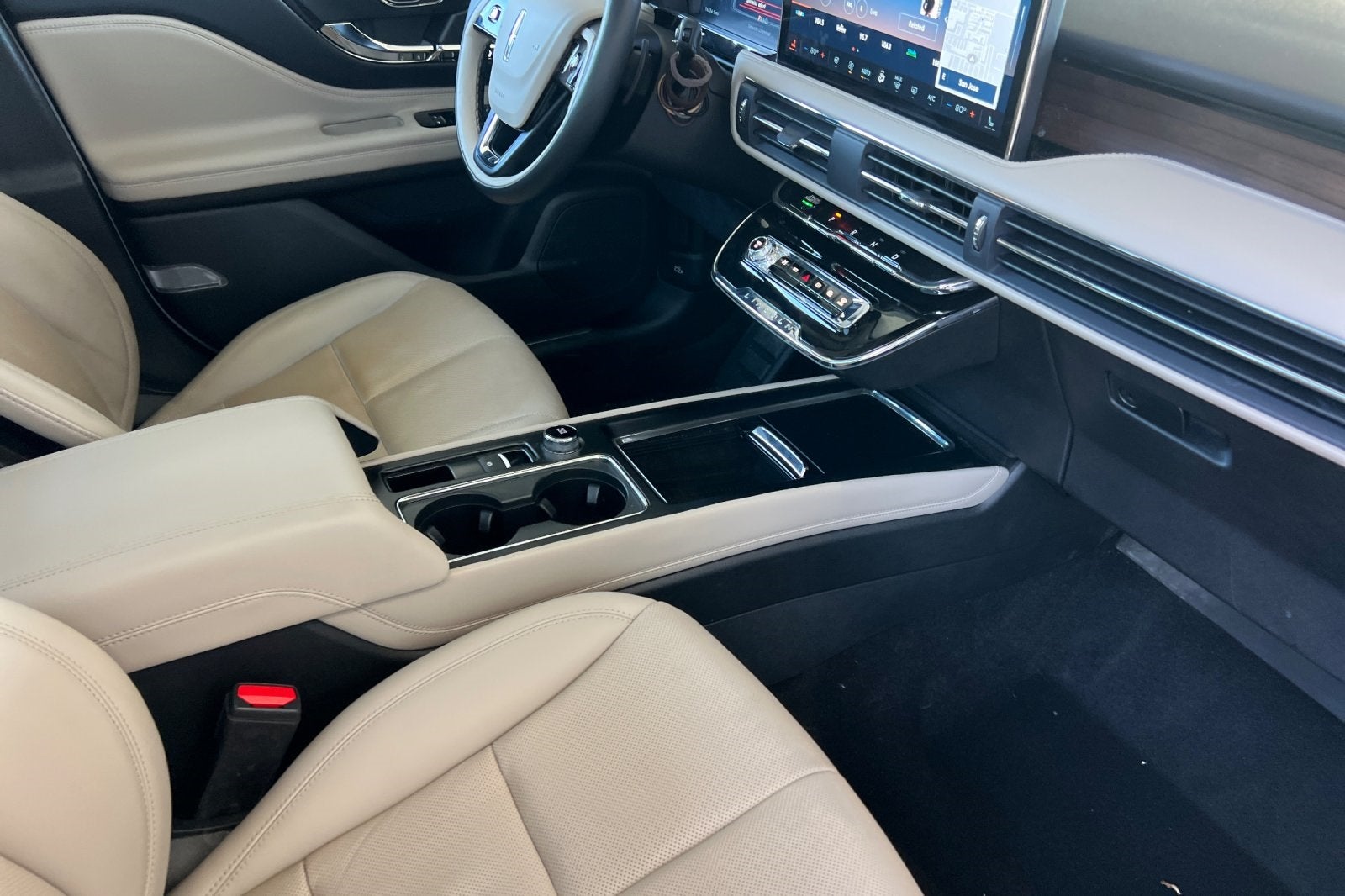 2025 Lincoln Corsair Plug-In Hybrid Grand Touring Equipment Group 301A