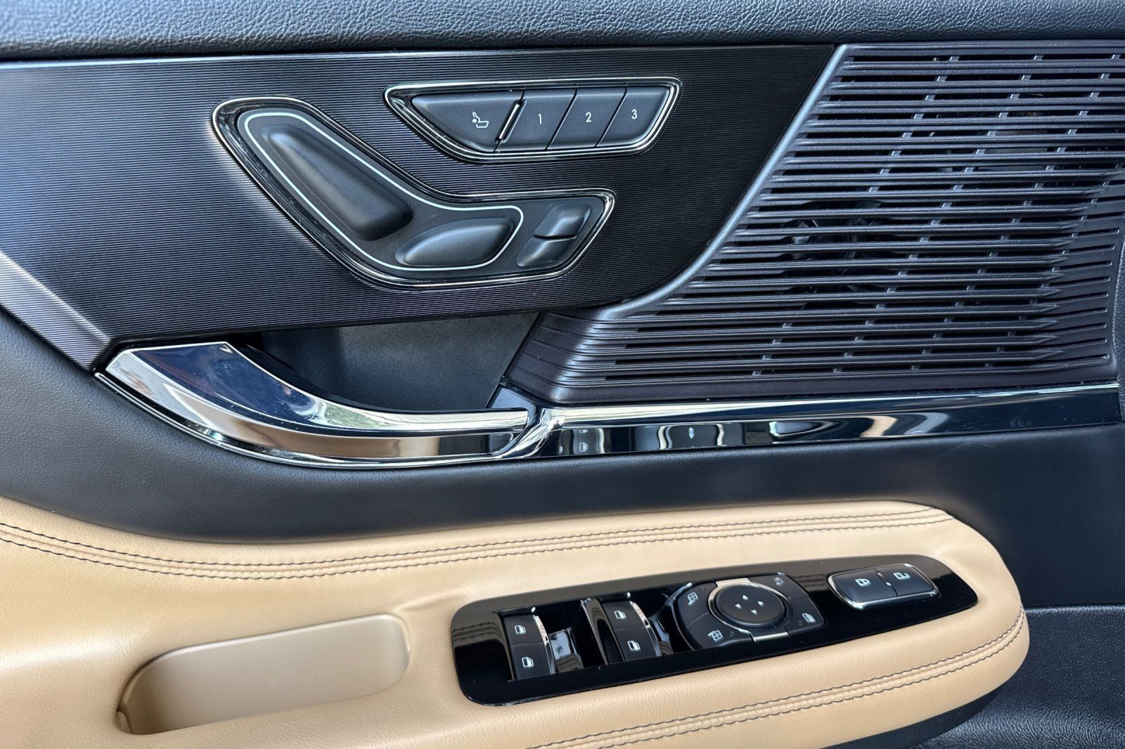 2022 Lincoln Corsair Plug-In Hybrid Grand Touring