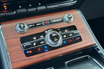 2023 Lincoln Aviator Plug-In Hybrid Grand Touring Equipment Group 301A